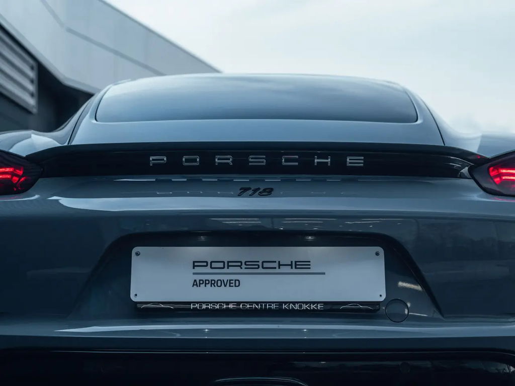 Porsche 718 Cayman S