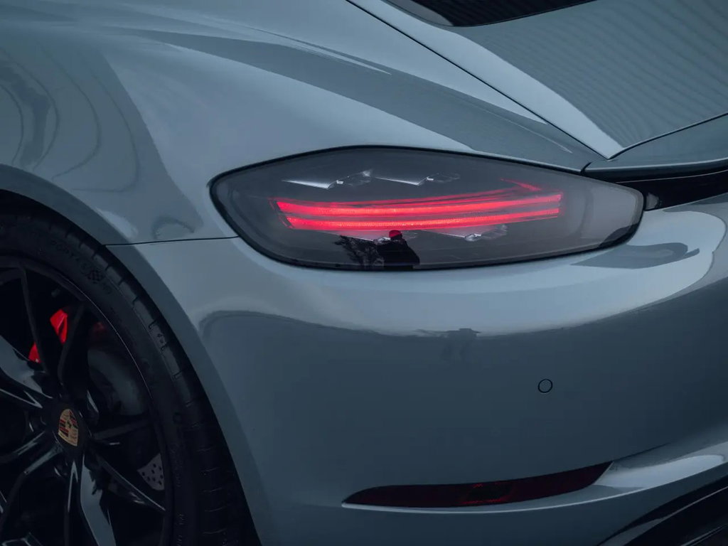 Porsche 718 Cayman S