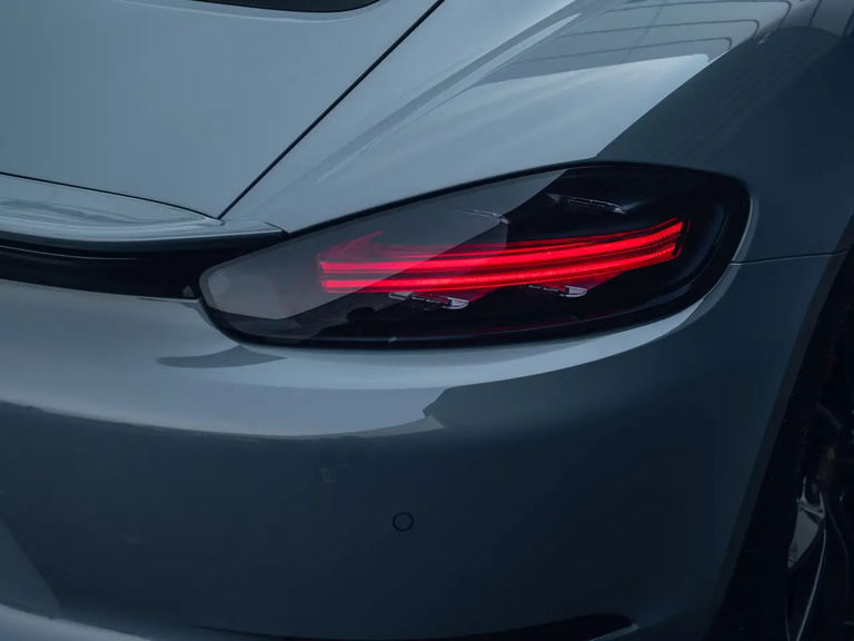 Porsche 718 Cayman S