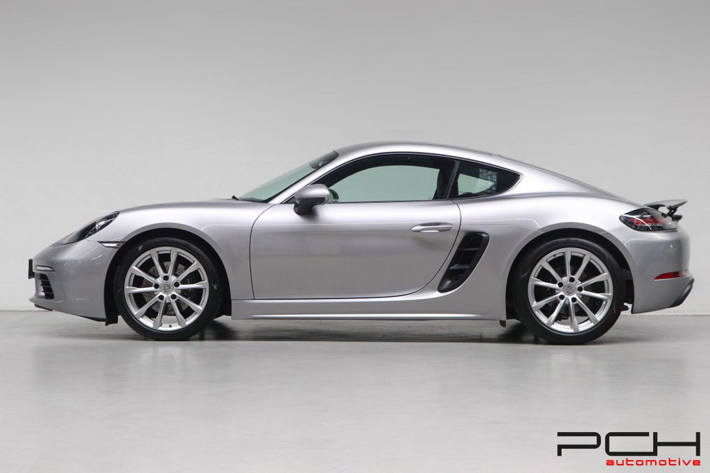 Porsche 718 Cayman