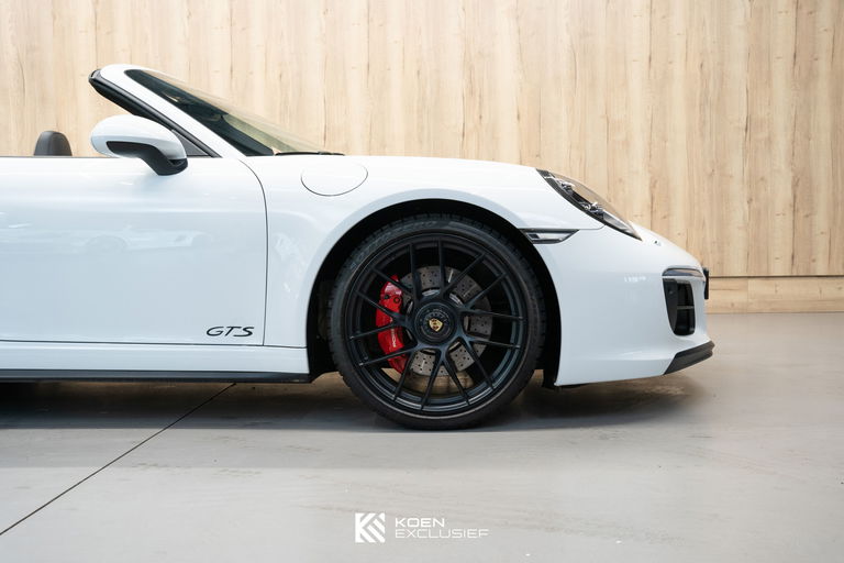 Porsche 991.2 Carrera GTS