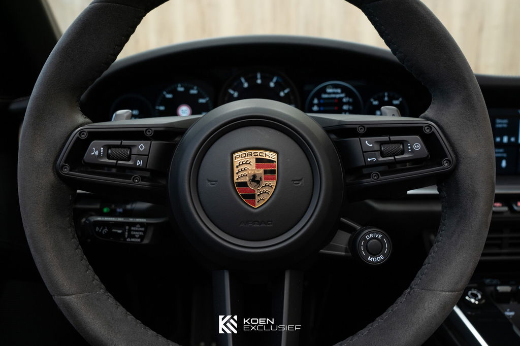 Porsche 992 Carrera 4S