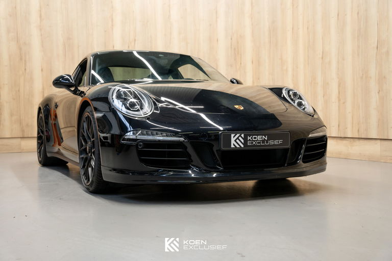 Porsche 991 Carrera 4 GTS