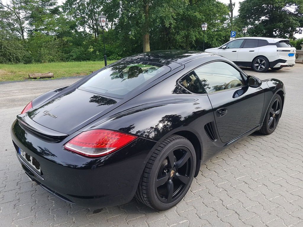 Porsche 987 Cayman