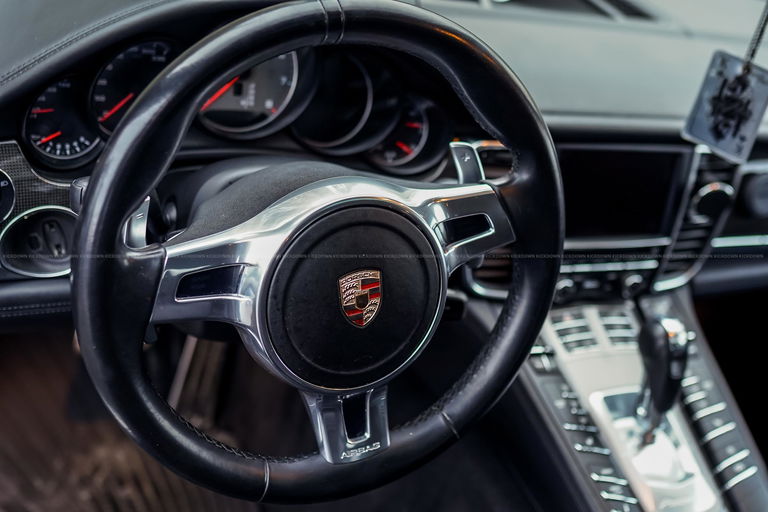 Porsche Panamera GTS