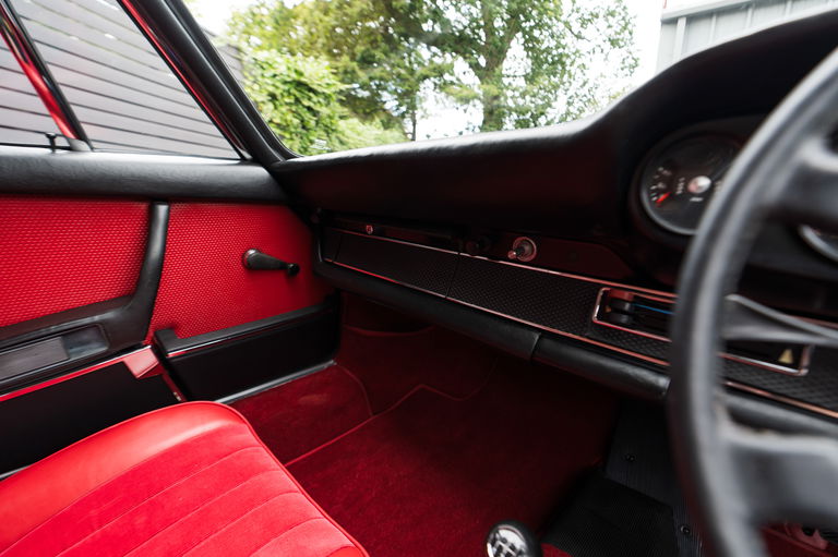 Porsche 911 (F-Modell)