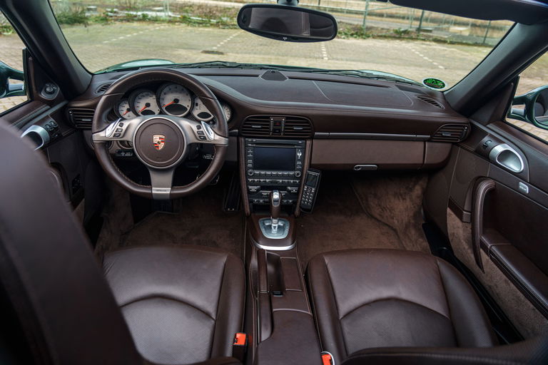 Porsche 997.2 Carrera 4S