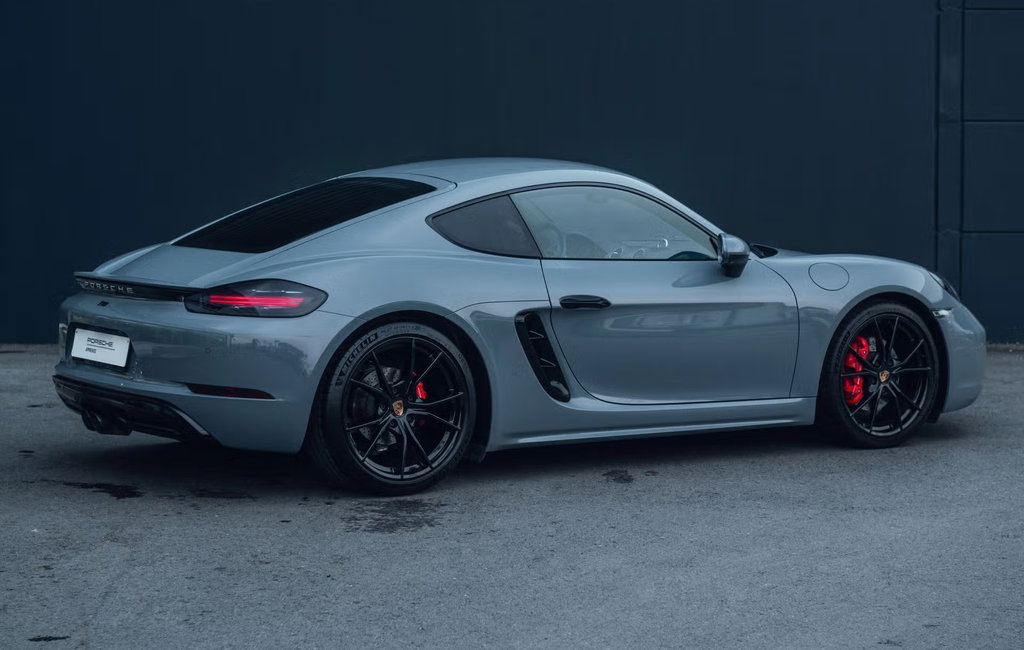 Porsche 718 Cayman S