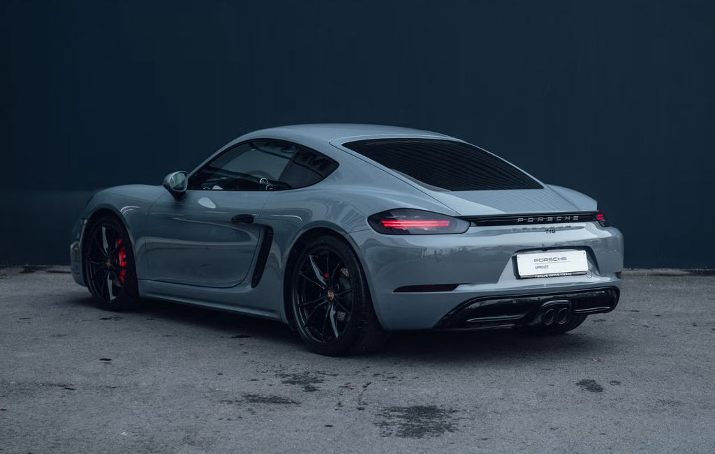 Porsche 718 Cayman S
