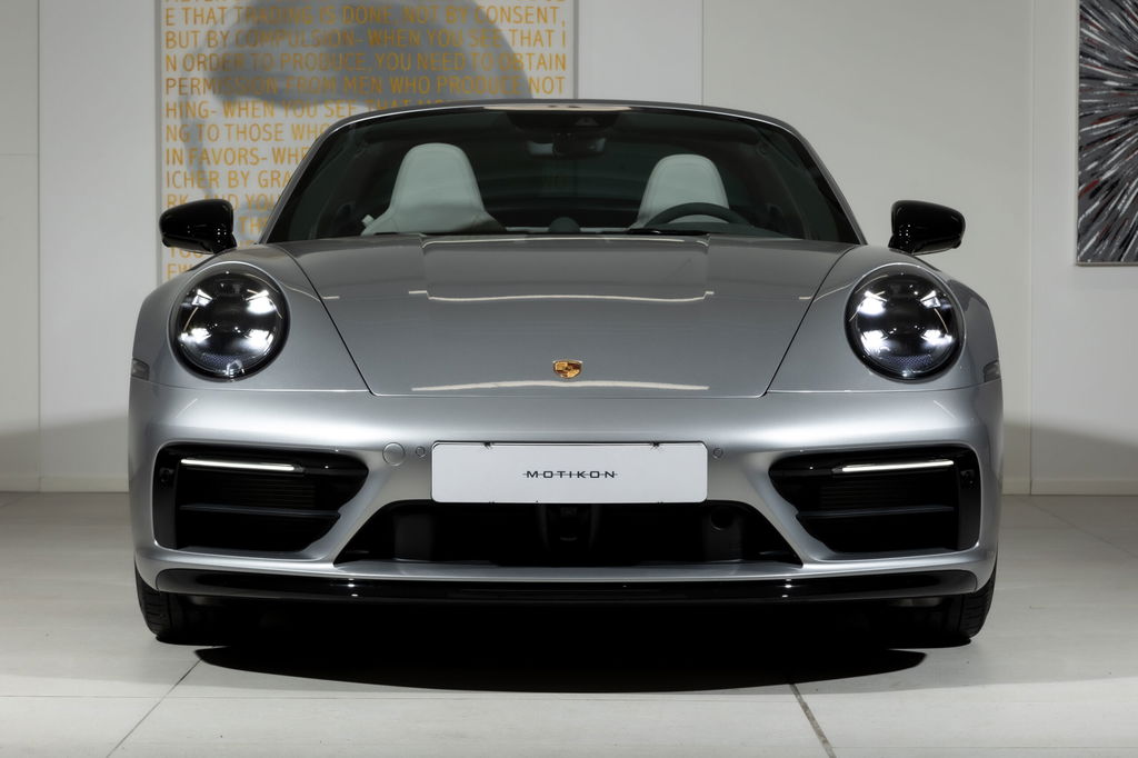 Porsche 992 Targa 4 GTS