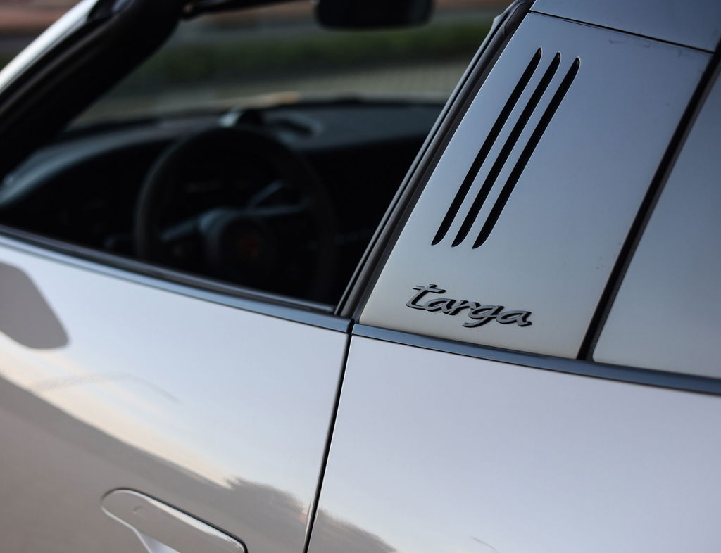 Porsche 992 Targa 4 GTS