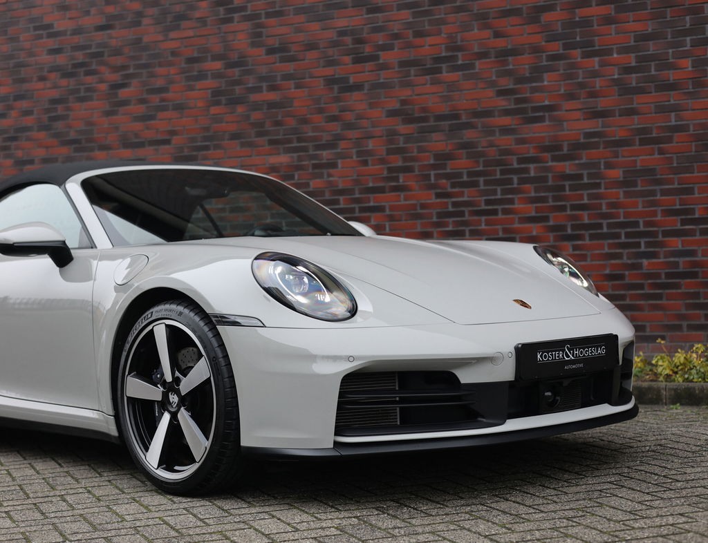 Porsche 992.2 Carrera