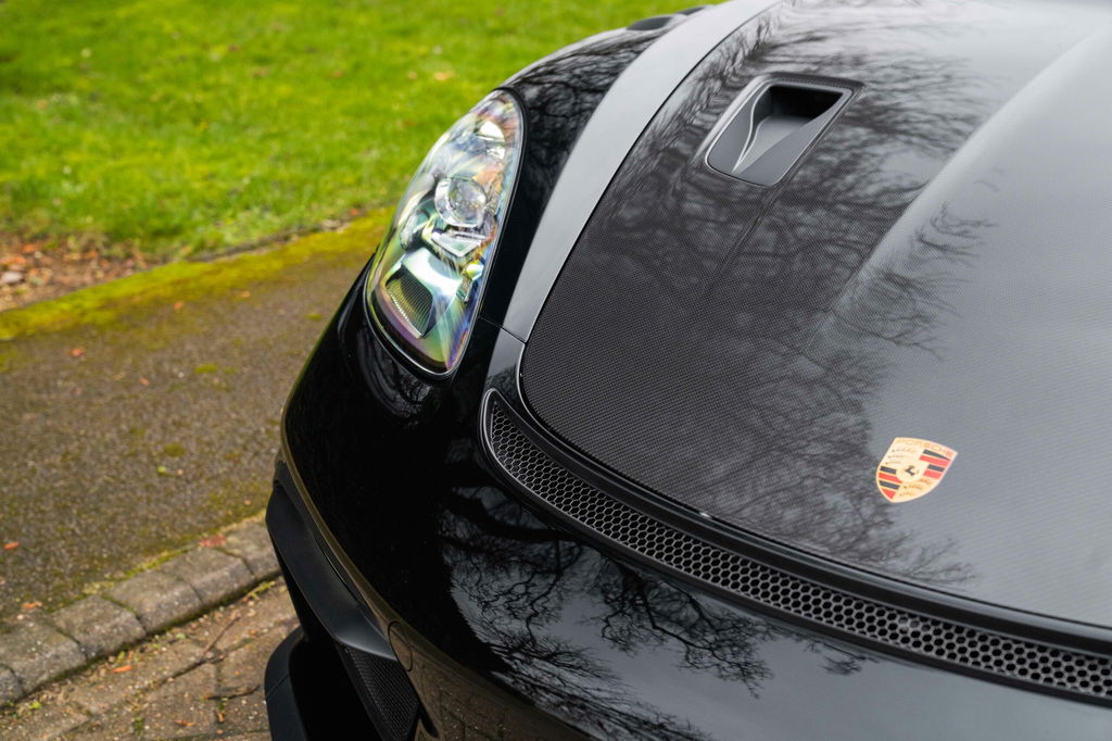 Porsche 718 Cayman GT4 RS