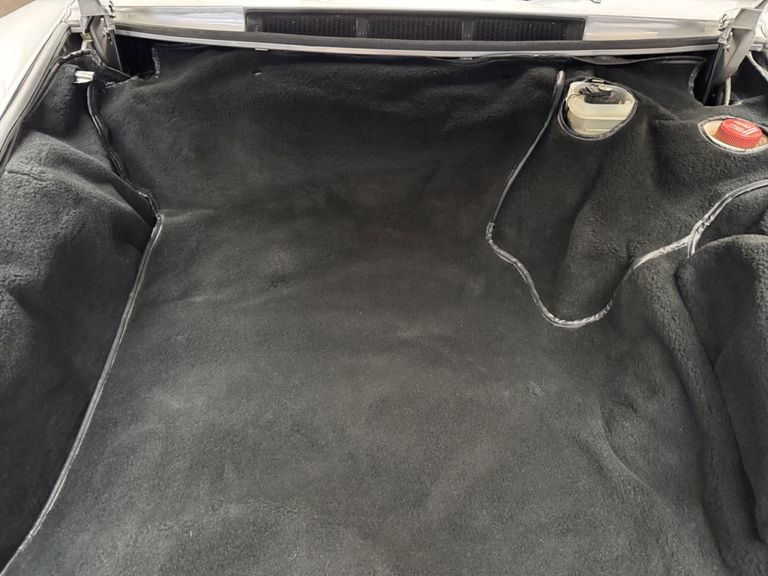 Porsche 911 Carrera 3.2 (US)