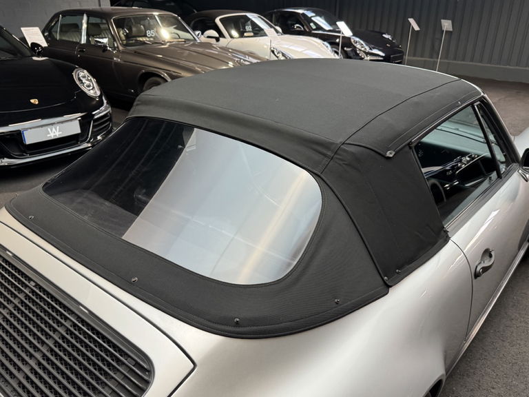 Porsche 911 Carrera 3.2 (US)