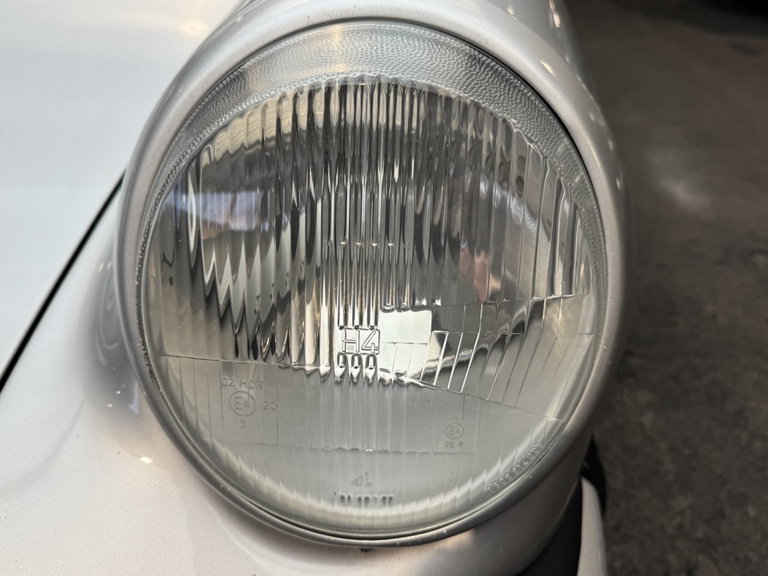 Porsche 911 Carrera 3.2 (US)