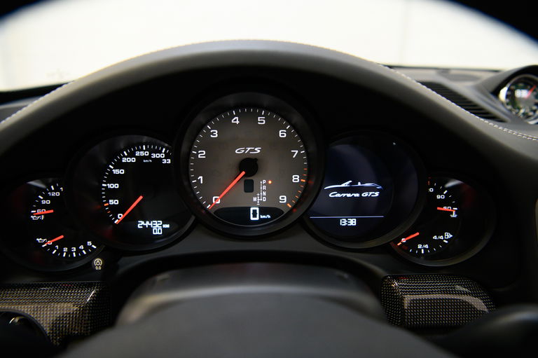 Porsche 991 Carrera GTS