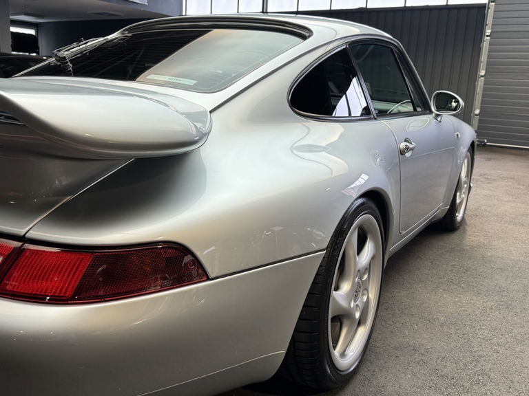 Porsche 993 Carrera
