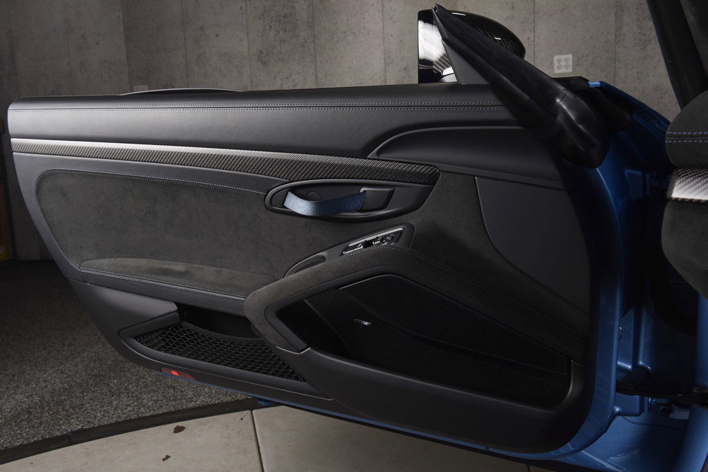 Porsche 718 Cayman GT4 RS