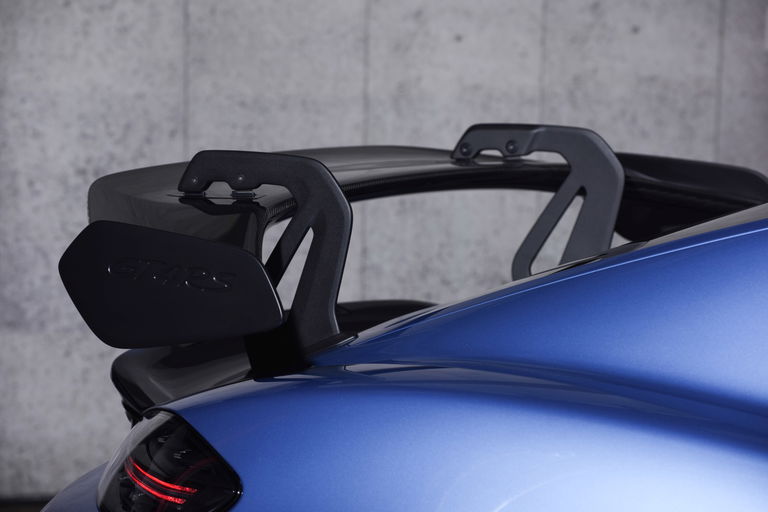 Porsche 718 Cayman GT4 RS