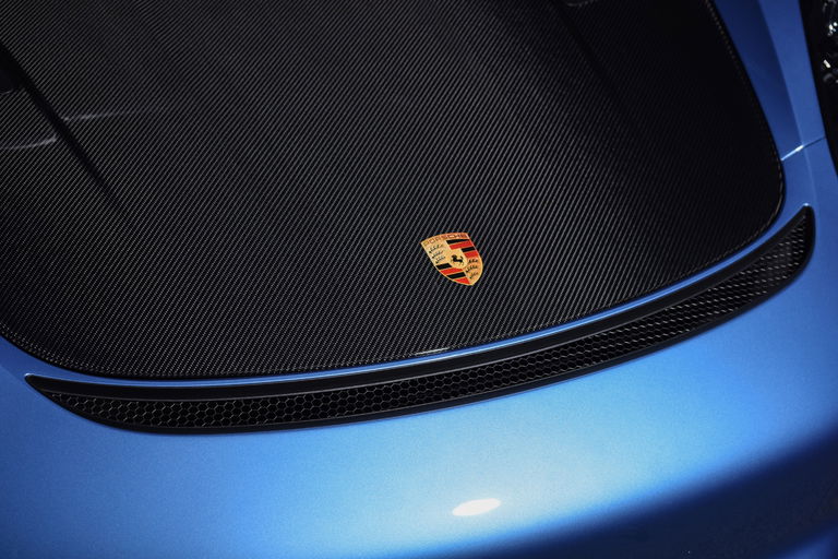 Porsche 718 Cayman GT4 RS