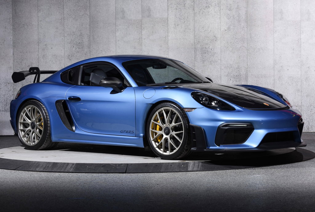 Porsche 718 Cayman GT4 RS