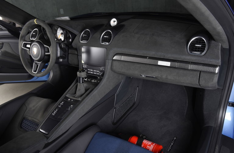 Porsche 718 Cayman GT4 RS