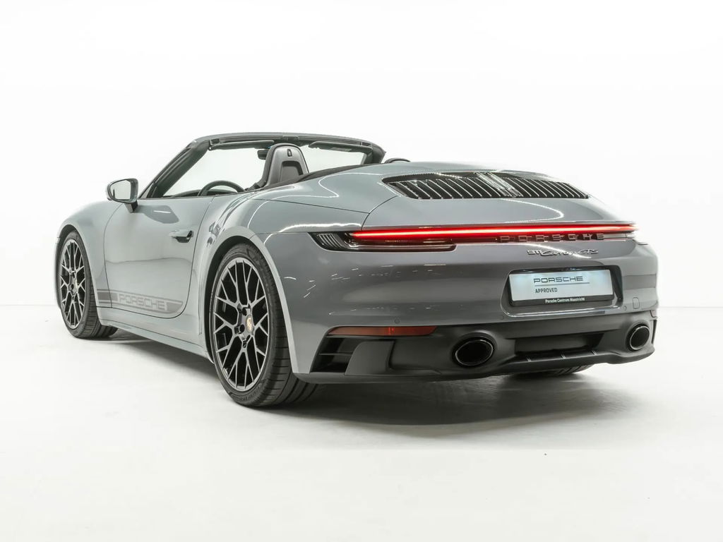 Porsche 992 Carrera GTS