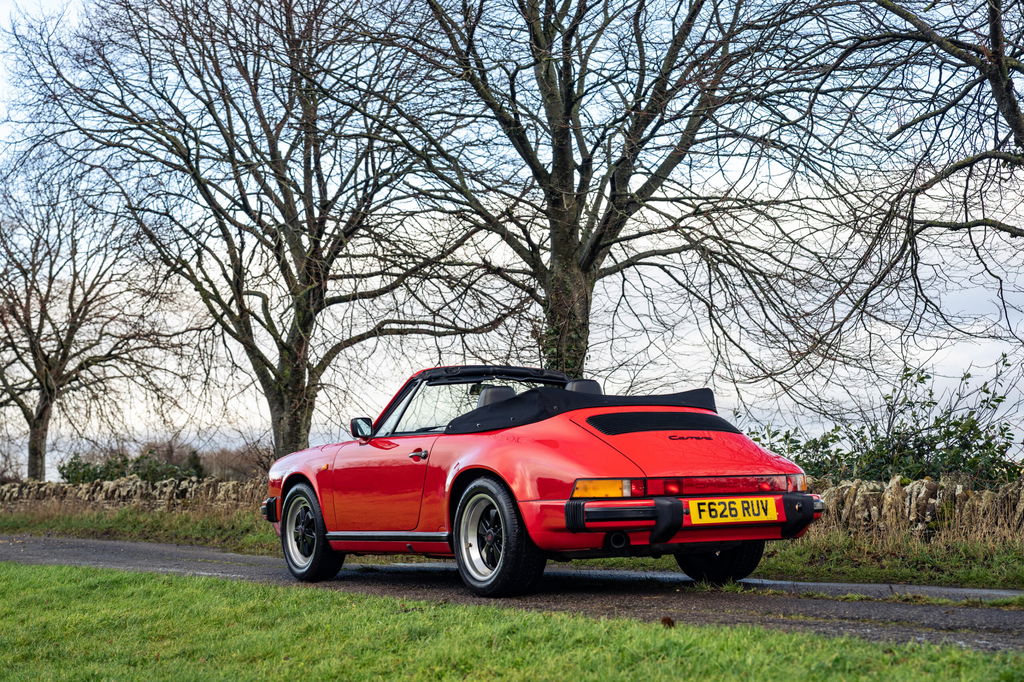Porsche 911 Carrera 3.2