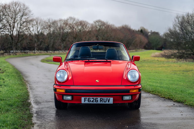 Porsche 911 Carrera 3.2