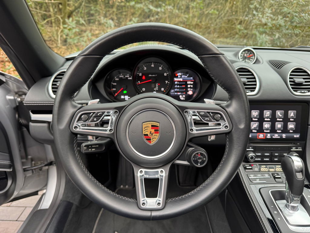 Porsche 718 Boxster T