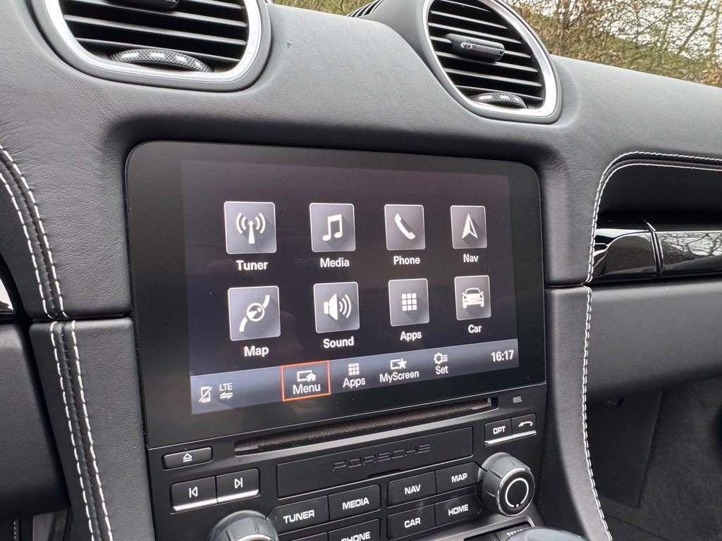 Porsche 718 Boxster T