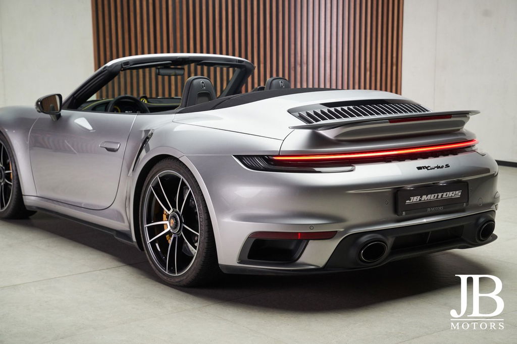 Porsche 992 Turbo S