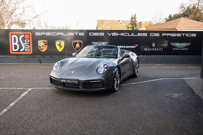 Porsche 992 Carrera 4S