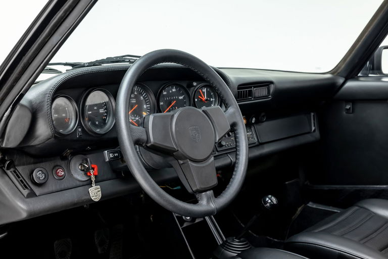 Porsche 911 Turbo 3.3 (US)