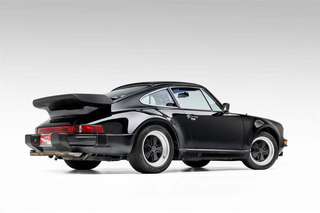 Porsche 911 Turbo 3.3 (US)