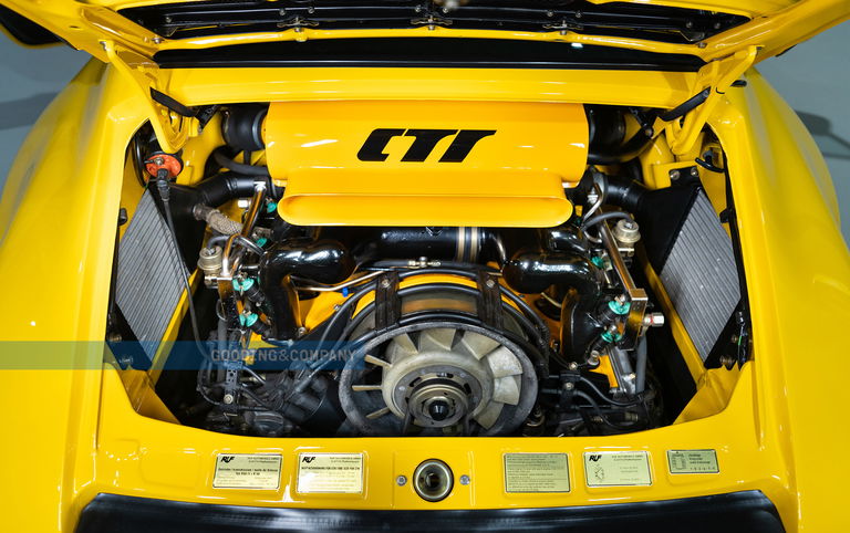 Porsche RUF CTR “Yellowbird”