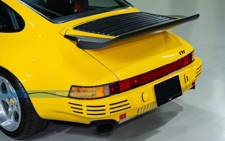 Porsche RUF CTR “Yellowbird”