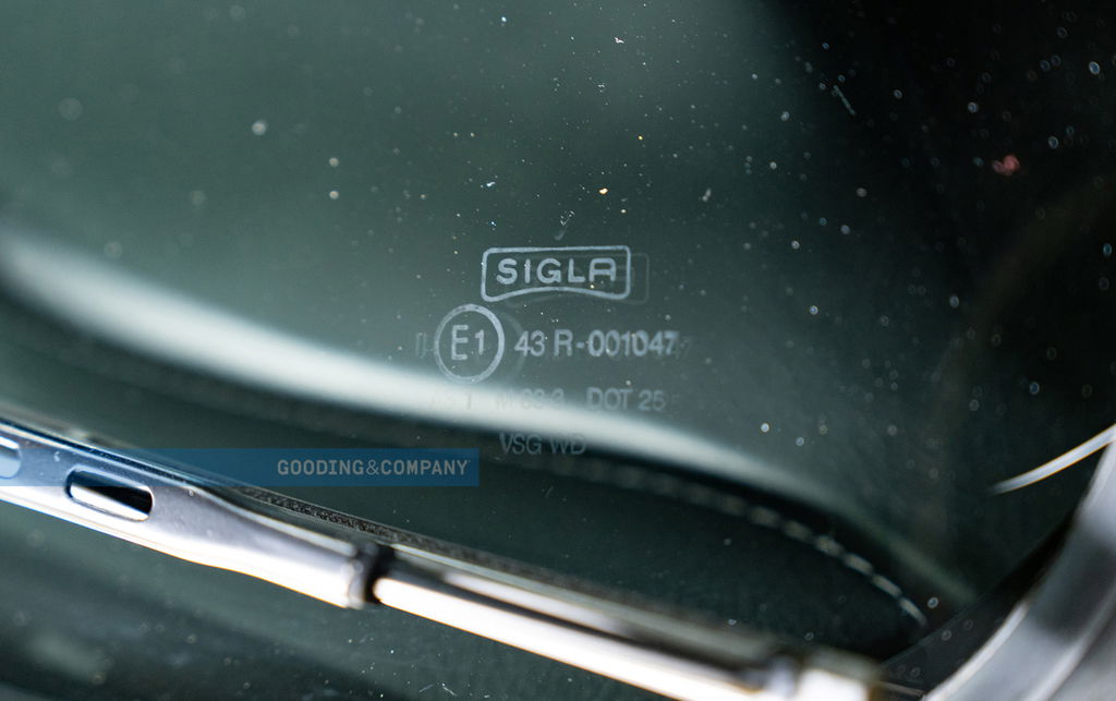 Porsche RUF CTR “Yellowbird”