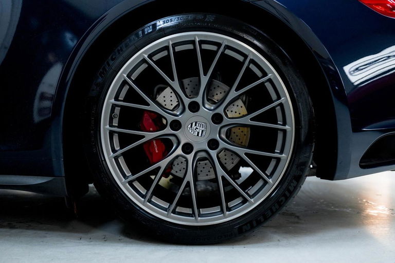 Porsche 991.2 Carrera 4S