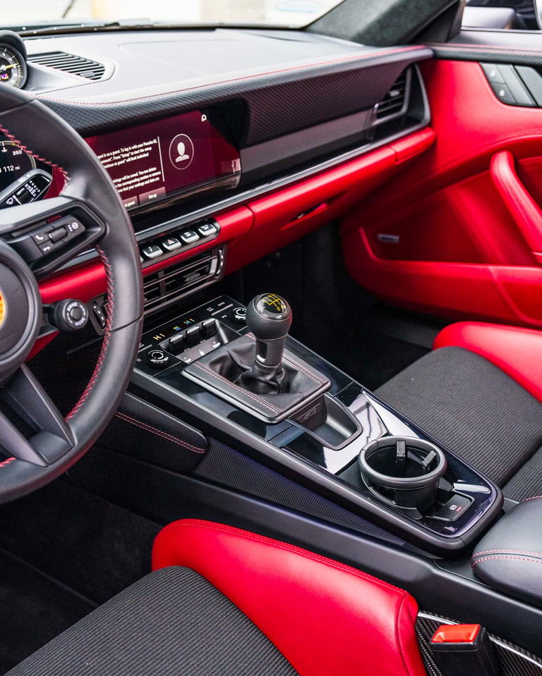 Porsche 992 GT3 Touring