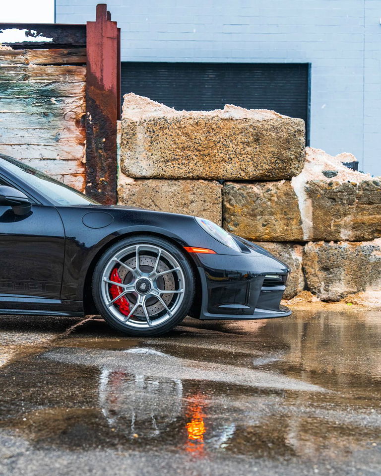Porsche 992 GT3 Touring