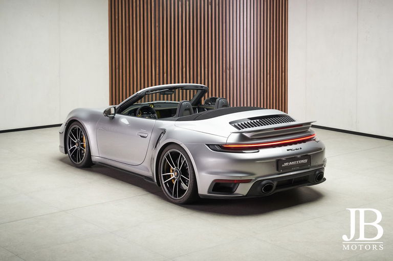 Porsche 992 Turbo S