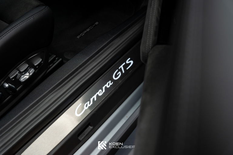 Porsche 991 Carrera GTS