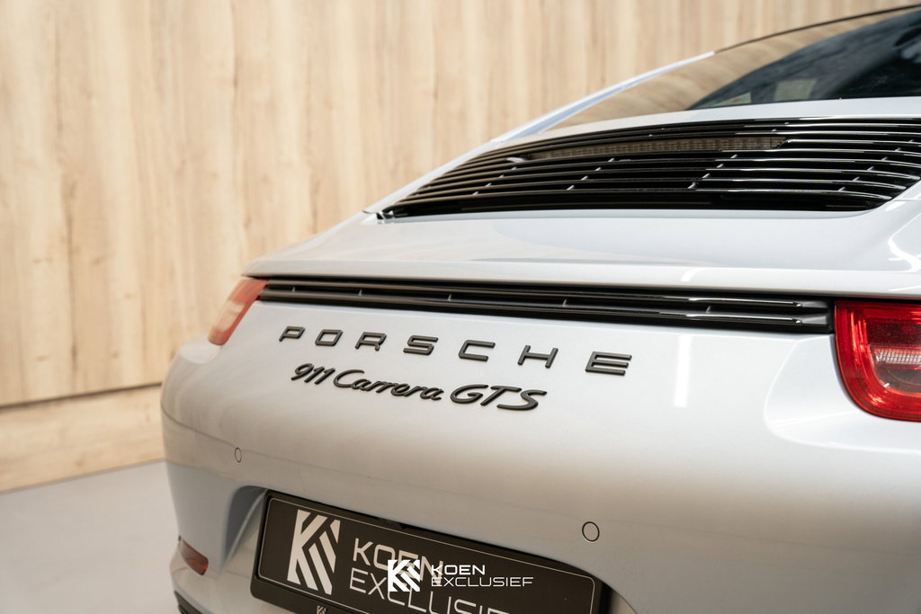 Porsche 991 Carrera GTS