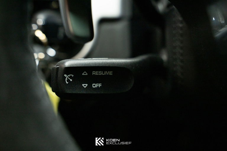 Porsche 991 Carrera GTS