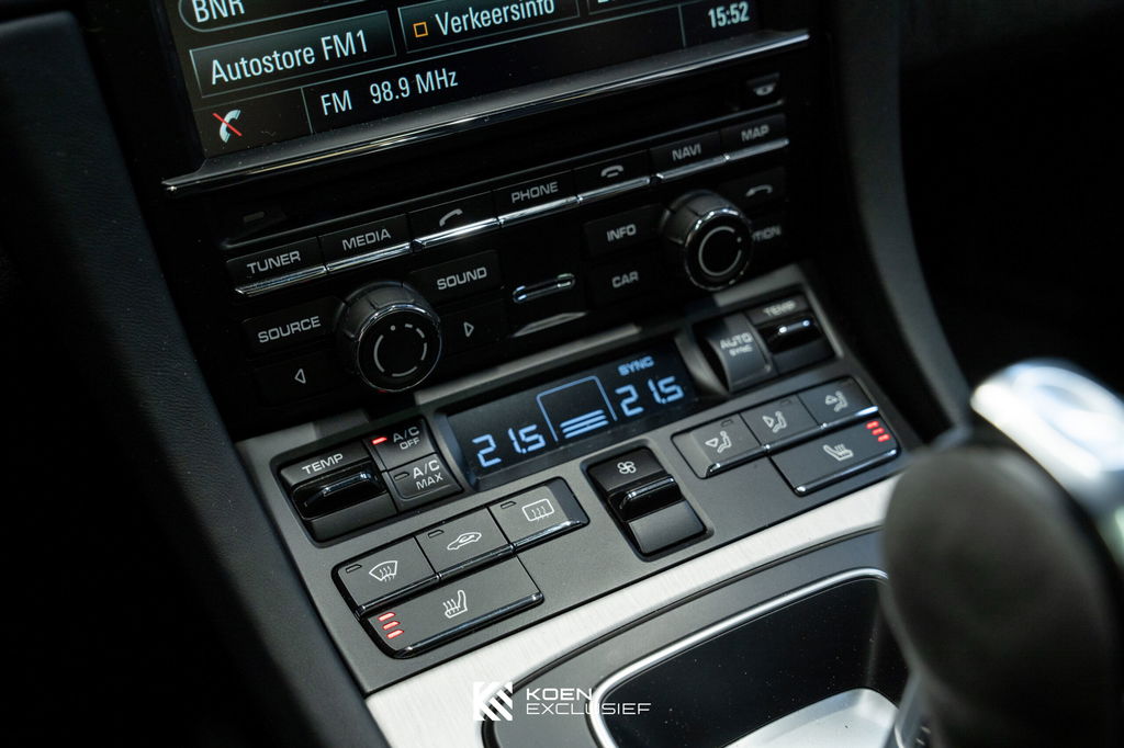 Porsche 991 Carrera GTS