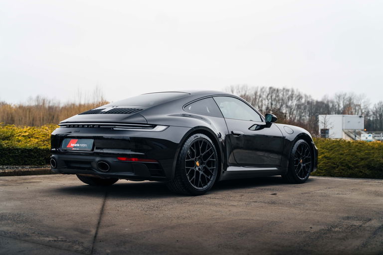 Porsche 992 Carrera GTS