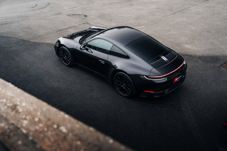 Porsche 992 Carrera GTS