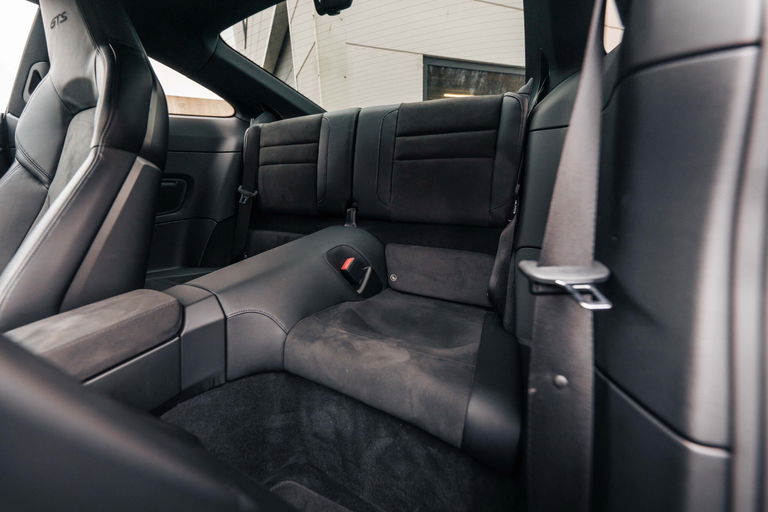 Porsche 992 Carrera GTS